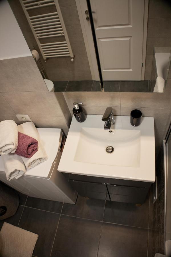 Wings Luxury Suites 2 Apartment